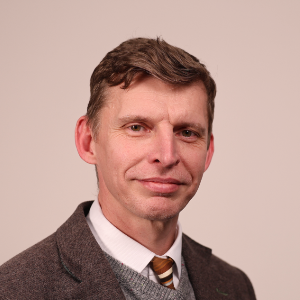 Dr Stephen Chavura